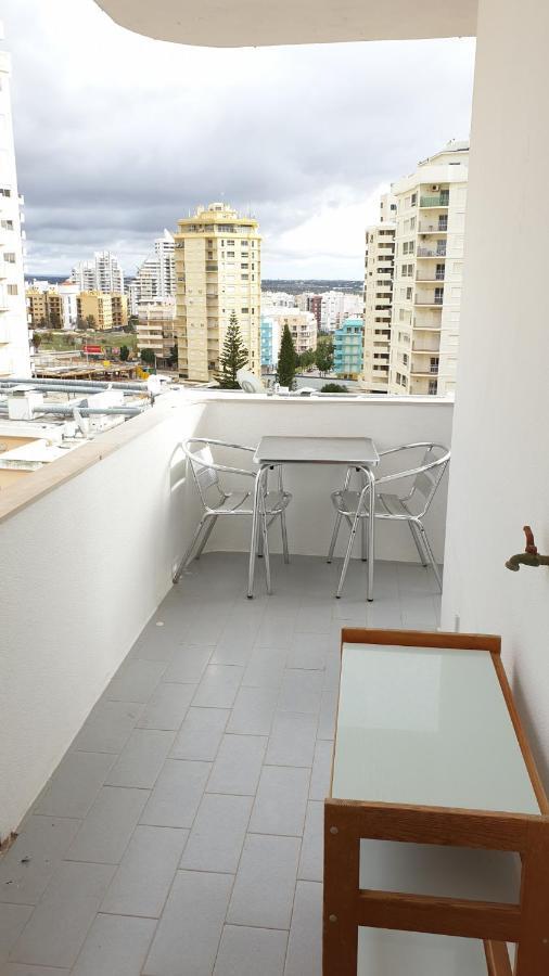 Apartment Algarve - Beach Front - Free Wifi - Air Con Armação de Pêra Exterior foto